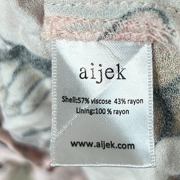 Aijek Gabriella Mini Dress Womens 2 White Floral Ruffl V-Neck Crochet Tropical - Picture 7 of 7